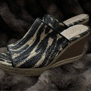 Jessica Simpson Black and Cream Woven Wedges